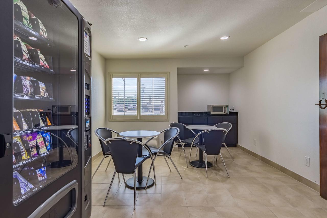 Studio 6-Plano, Tx ภายนอก รูปภาพ