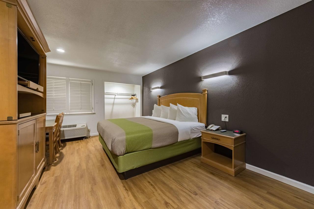 Studio 6-Plano, Tx ภายนอก รูปภาพ